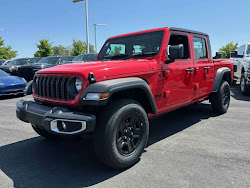 2025 Jeep Gladiator Sport